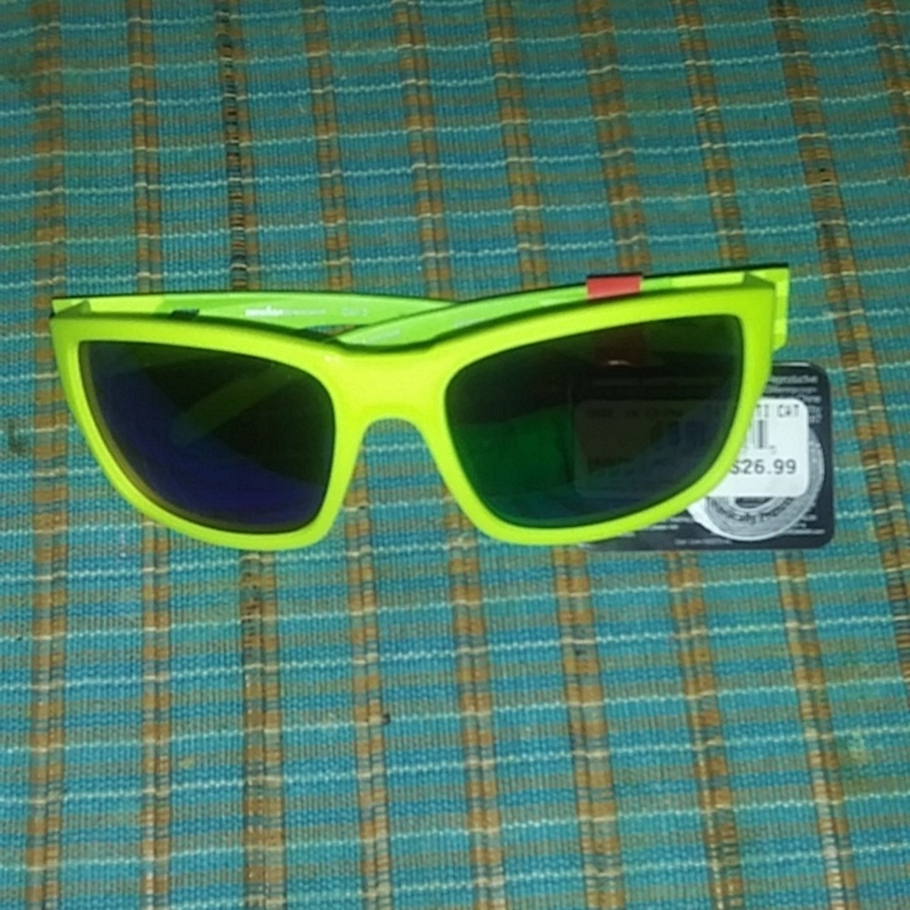 Foster Grant Iron Man Premium Active Men's Sunglasses